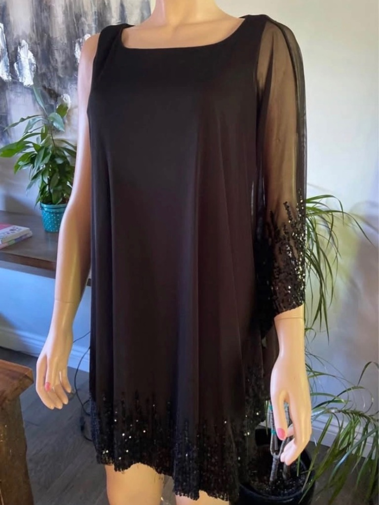 Nwt: Onyx Nite Black Matte Jersey Sequined Shift Dress With Bat Wing Size 4
